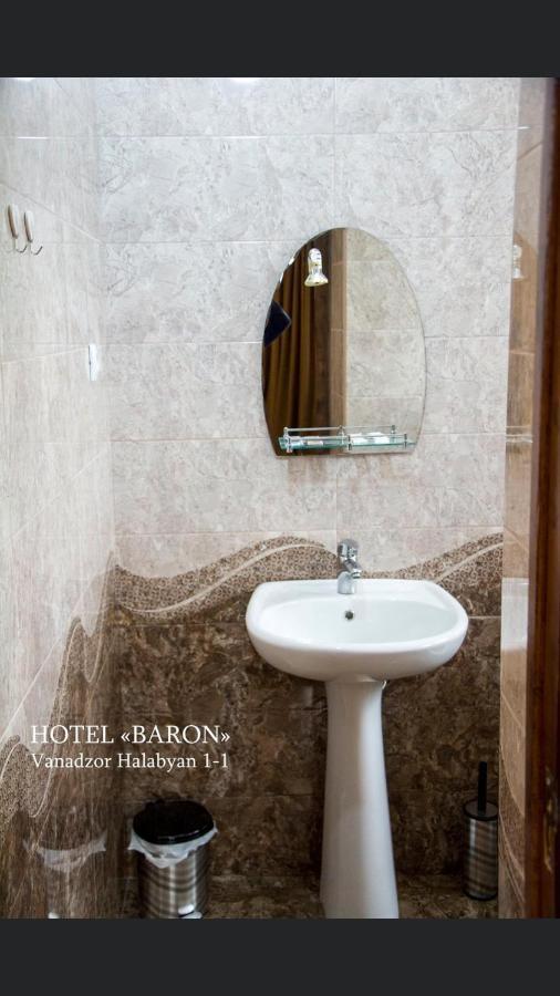 Baron Hotel Vanadzor Kültér fotó