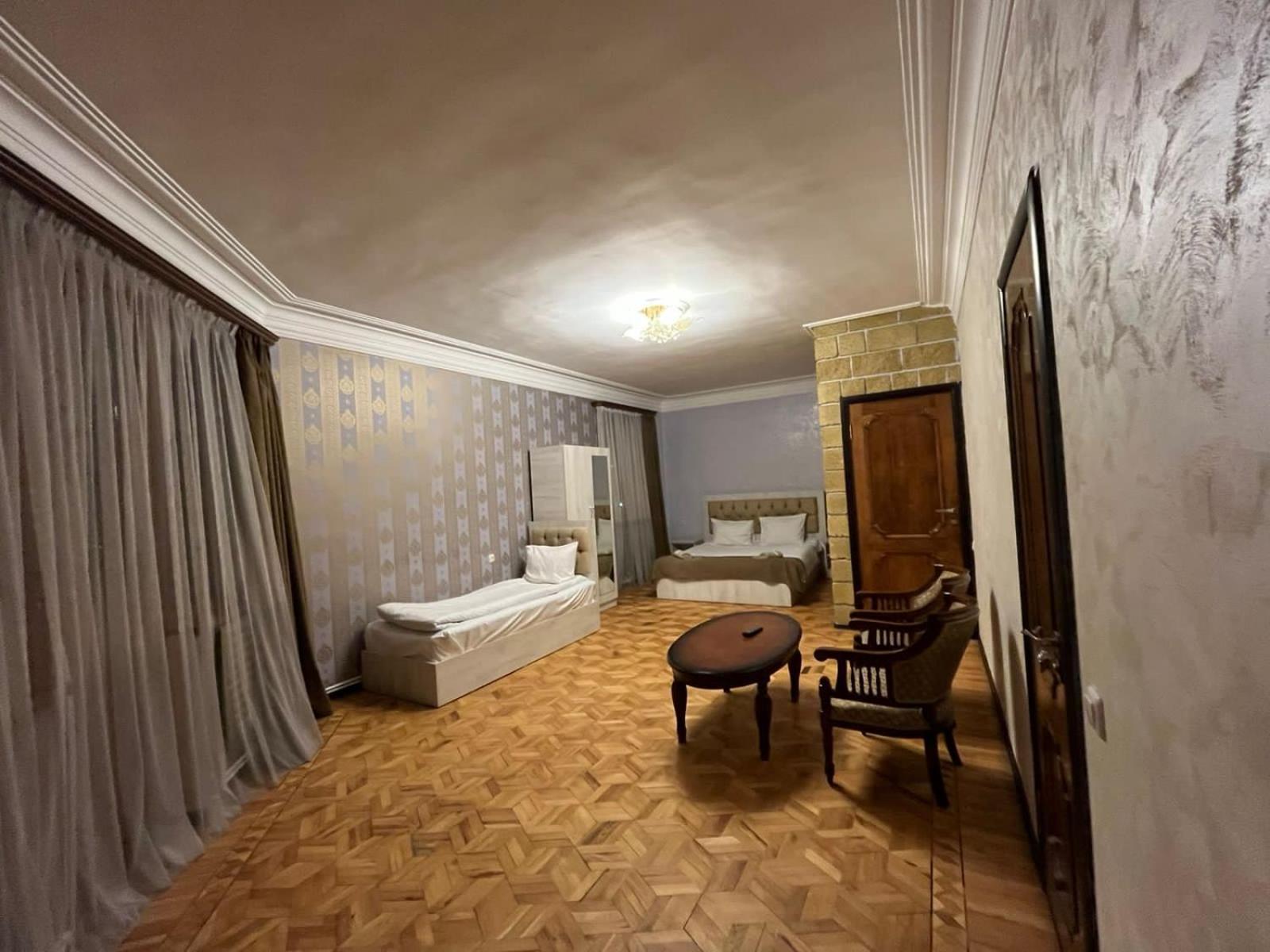 Baron Hotel Vanadzor Kültér fotó